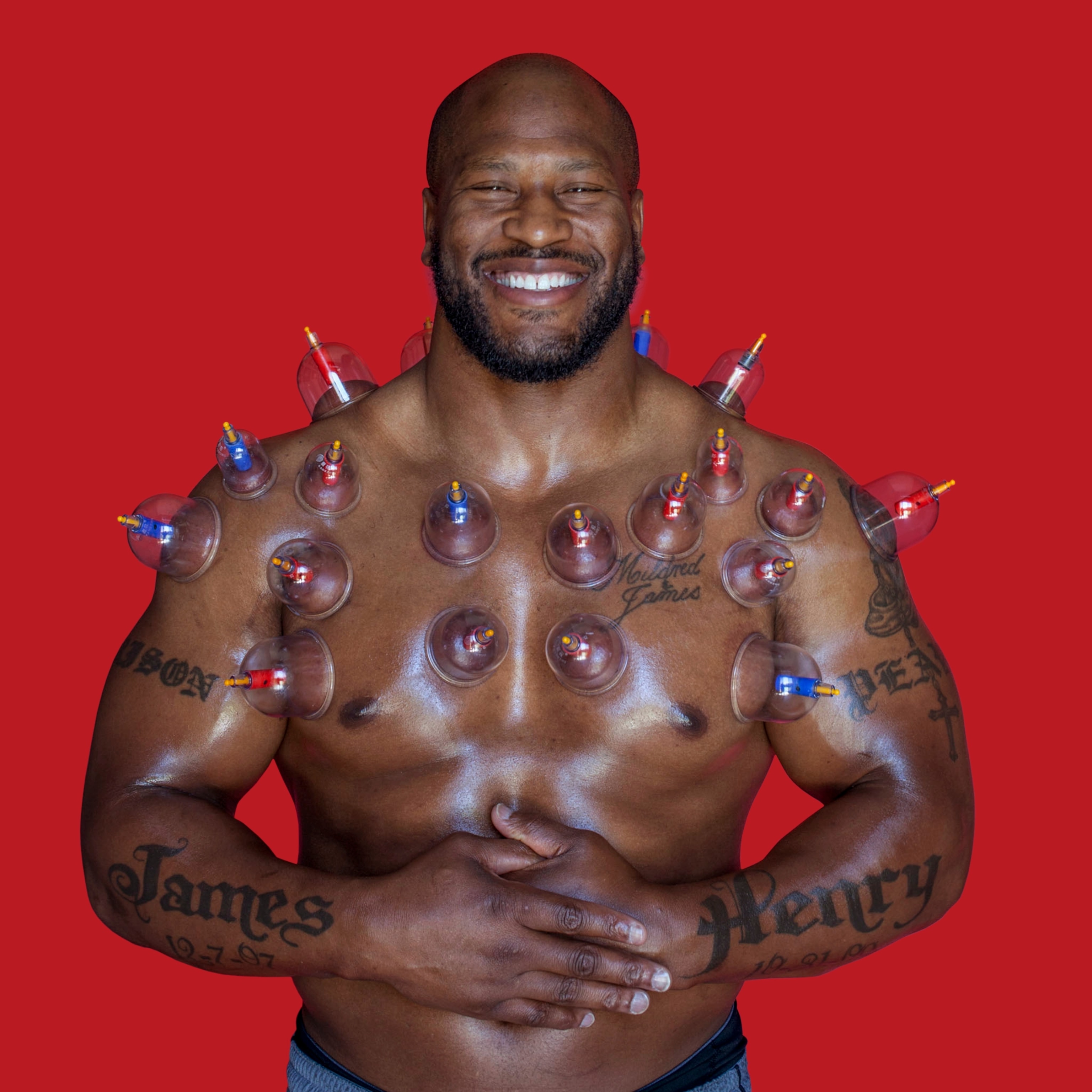 كيف تعيد بناء نسج العضلات التالفة بعد الإصابات الشديدة: دليل شامل لاستخدام تقنيات الاستشفاء الحديثة وتغذية العضلات لتحقيق نتائج كمال أجسام صحية وسريعة